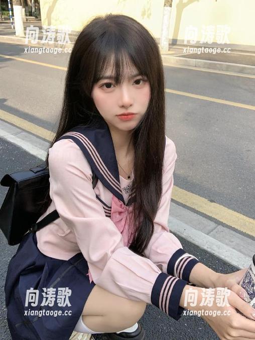 17c吃瓜 “17c吃瓜”上线后,网友们的八卦水平直接拉满,真该给个奖了