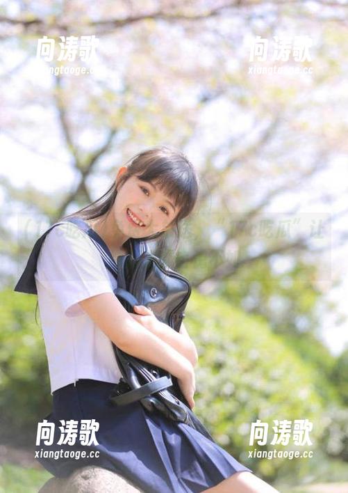 17c吃瓜 免费大放送,“17c吃瓜”让你月光都自愧不如