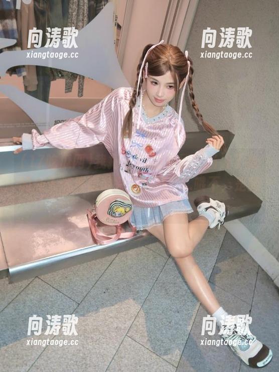 17吃瓜网 我把“17吃瓜网”当成了我的私人情感咨询室,收藏.......哦不,是脑洞故事了!