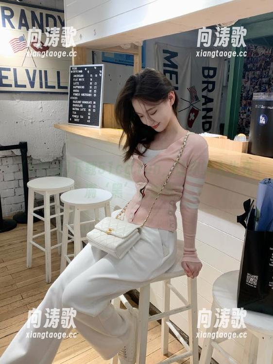 下载51cg.fun，让你的人生充满‘黑’色幽默！