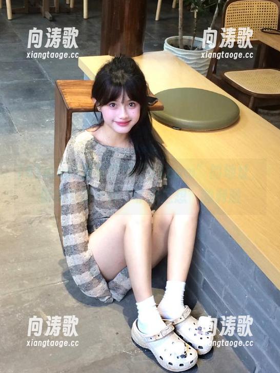 随便翻翻“51com”的地址，你会嗅到一种“非分之想”的刺激