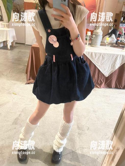 51吃瓜 免費福利來襲,快下51吃瓜www,瞬間一個瓜泡影消散~