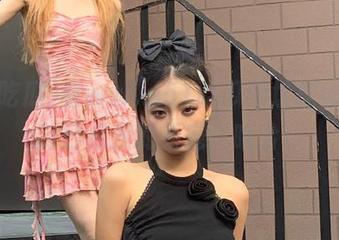看www.51吃瓜网址揭秘，八卦已成我的新宠，哈哈。