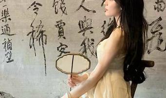 51吃瓜网站，下载这款软件就能轻松“吃瓜”了？
