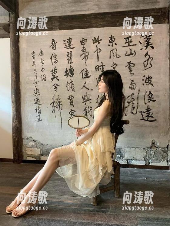 51吃瓜网站，下载这款软件就能轻松“吃瓜”了？