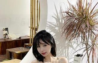 “51吃瓜”的视频又来啦，今天你和瓜有多近呢？