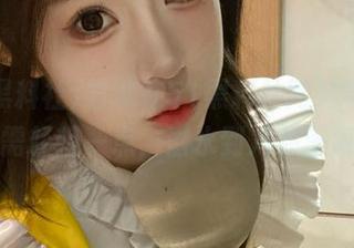 尝试在51黑料社网站导航，只需轻轻一点，潜水到八卦深海！