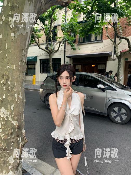 668.su 万篇长征-黑料不打烊668.su导航:我在宜家遇见了“她”,简单布置却引发的热辣话题