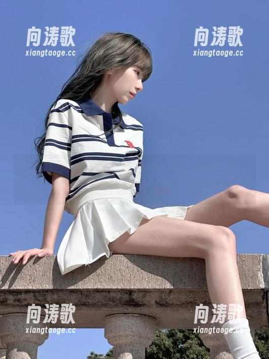 万篇长征-黑料不打烊668.su：在线捕捉宜家女的时尚现场秀！