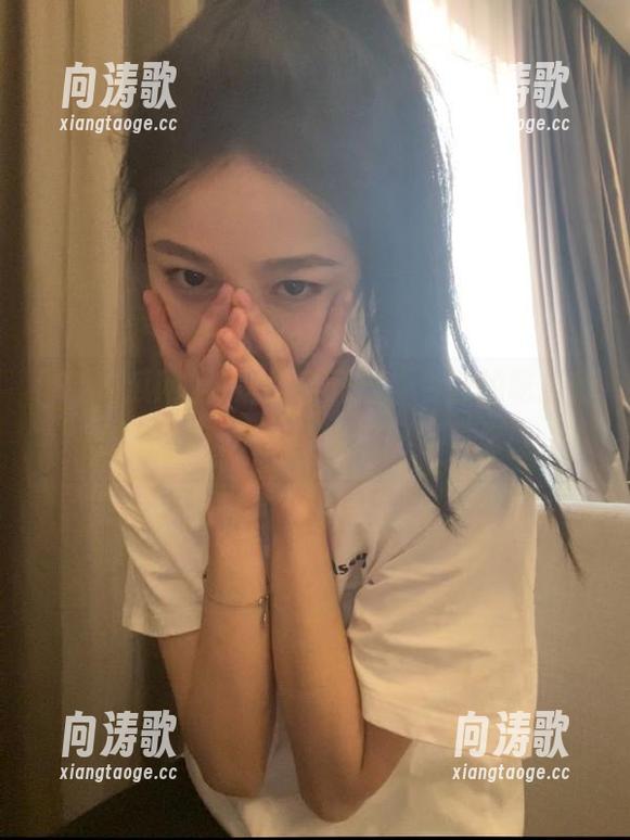 91吃瓜网 传送门已开启,今日的吃瓜新鲜出炉,都在91吃瓜网等着你!