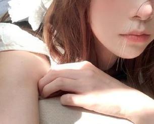 吃瓜指南：如何用“hlw”资源成为聚会中的话题王。