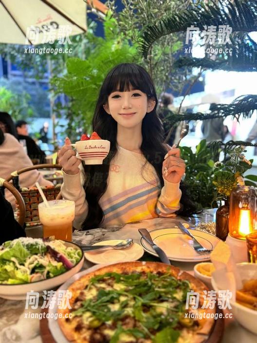 www.51 下载www.51cg.fun?这网站真是让我停不下来啊,瓜多到飞起!