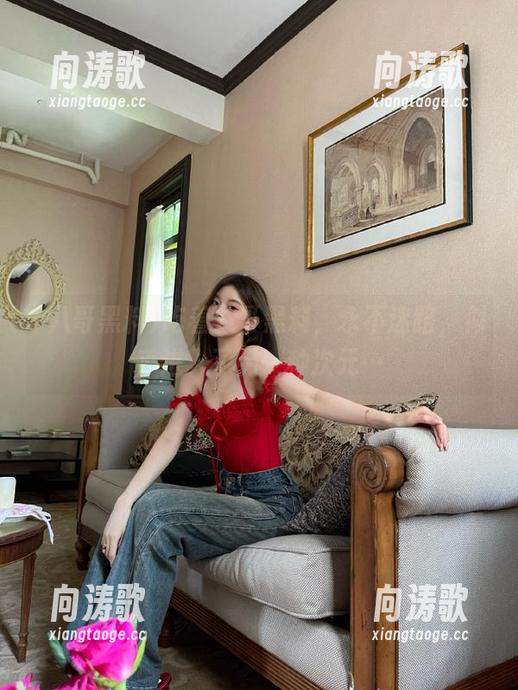 八哥黑料 吃着八哥黑料,永不迷路,似乎进入了另一种次元…