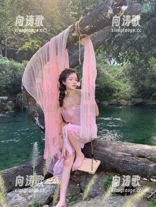 吃瓜爆料 今天又刷到哪个网红了?APP吃瓜爆料带你看得流口水