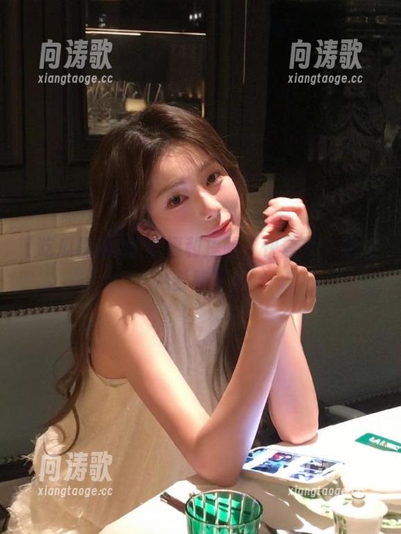 吃瓜福利 吃瓜福利提醒:快登录,别让八卦跑了!