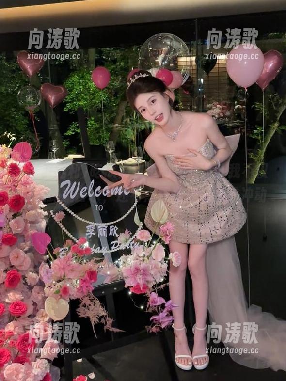 吃瓜福利 吃瓜福利里的视频,让我不仅为八卦流口水,还有点想跟着装傻的冲动。