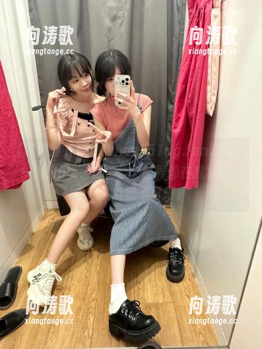 吃瓜网 一边刷www.51cg.fun吃瓜网一边用ios,仿佛整个世界都在我掌控之中,八卦随手可得。