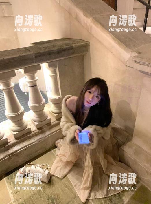 吃瓜网 www.51cg.fun吃瓜网最新热议,听说隔壁邻居又传出新的“瓜”事了!