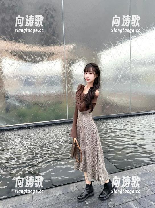 吃瓜网 天堂吃瓜网苹果版:和平与瓜的交汇,你的下午茶首选!