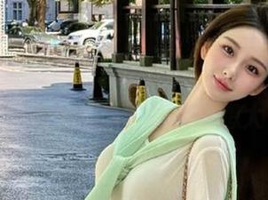 www.51cg.fun吃瓜网的免费瓜都快把我的吃货心叫醒了，真想大快朵颐！