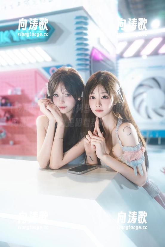 最近的抖音热梗频出，“吃瓜网址”传送门也是跟着热闹，真有点好奇呢