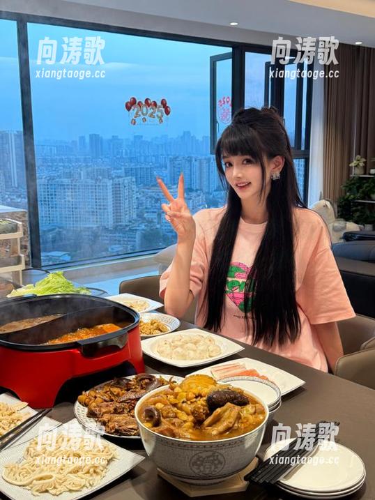 国产吃瓜 高潮迭起的吃瓜视频,链接方式简单,急需“国产吃瓜”解压。