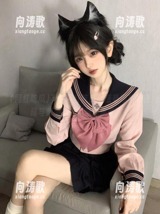 下载网红吃瓜，感受爆料的热辣与刺激，吃瓜与心跳齐飞！