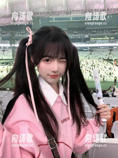 “黑料不打烊155fun”又发布了，网友议论一波接一波～
