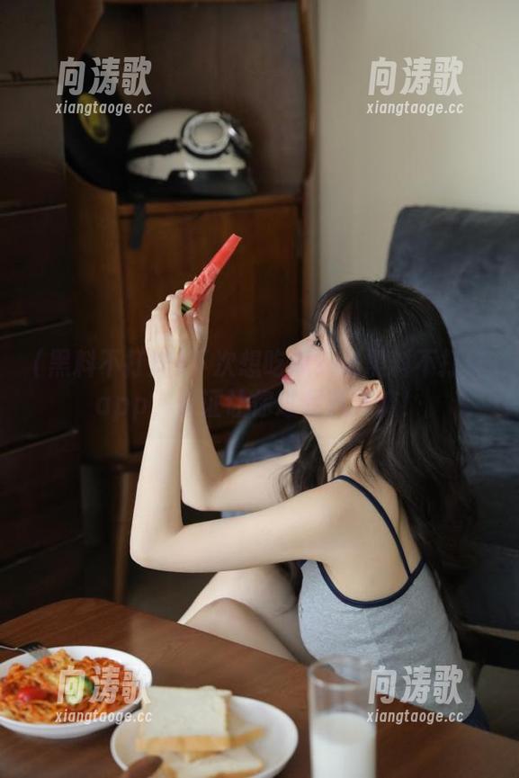 下次想吃瓜？来黑料不打烊app，保证让你过足八卦瘾！