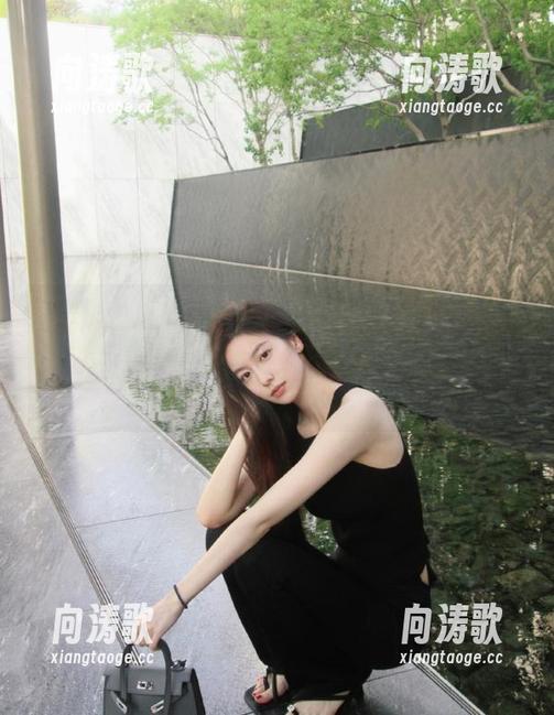 zztt28su黑料不打烊又度假？分享点在水深火热中的八卦，别太认真哦
