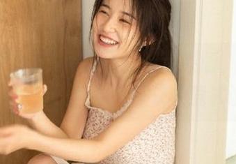 黑料不打烊苹果版，究竟隐藏了多少惊人八卦？快来下载试试吧！
