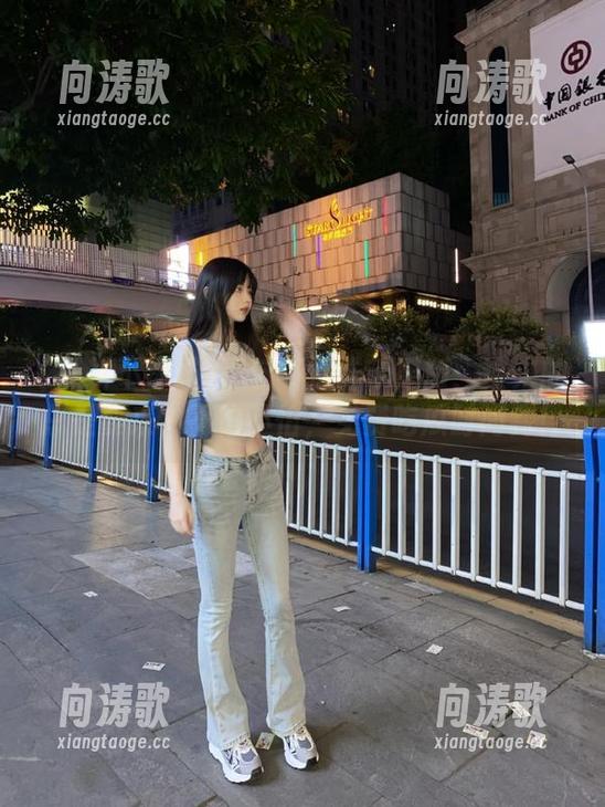 黑料不打烊苹果版：该来的总是要来，不怕不怕，免费吃瓜时间到！