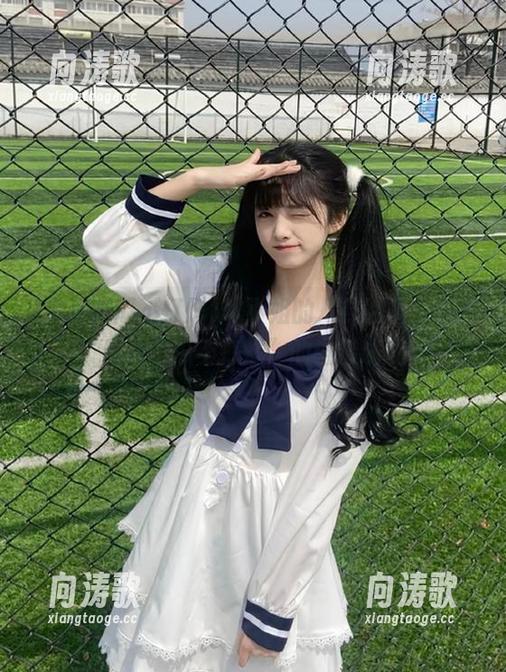本小姐的八卦必收，点击“黑料吃瓜不打烊”的链接试试？