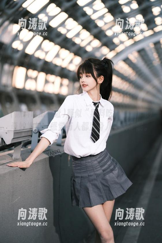 疑似“黑料吃瓜网址”的奇妙地址，感觉有人都变身八卦侠了呢。