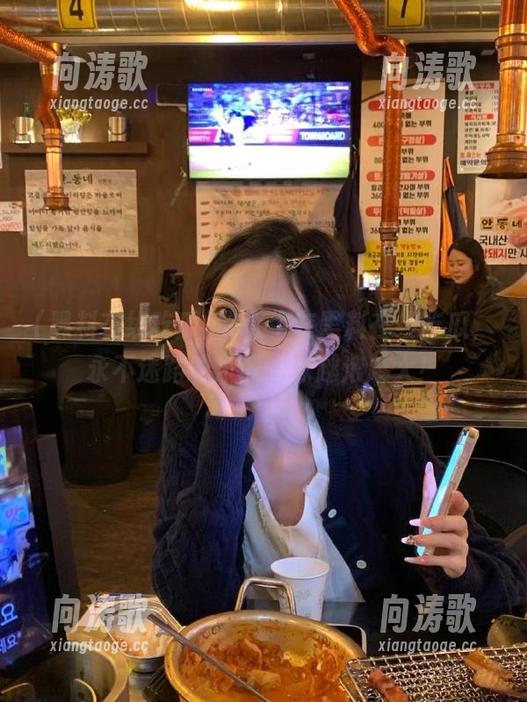 吹个牛在黑料在线吃瓜，永不迷路快乐的雪球越滚越大！