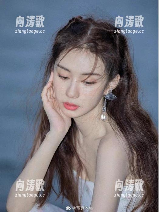 黑料正能量 有人说万里长征黑料正能量的最新料又不简单,下载后我一定会大吃一惊的,期待中...