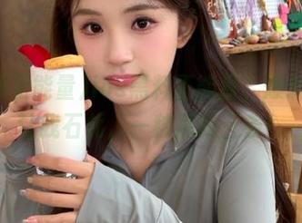 ios黑料正能量，爆料速度让我石化，一秒刷新三条！