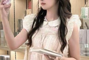 无意间下载的“黑料社视频”APP，瞬间成为每日必看！