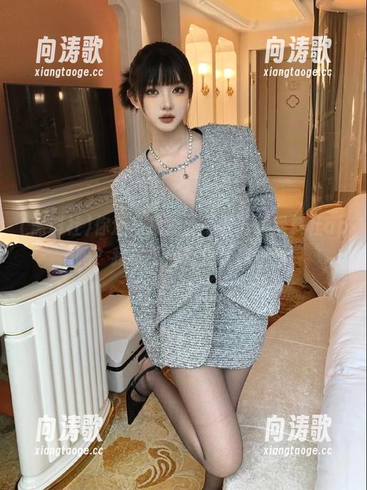 你还在犹豫要不要下载黑料社app吗？我恨不得直接给你安利！