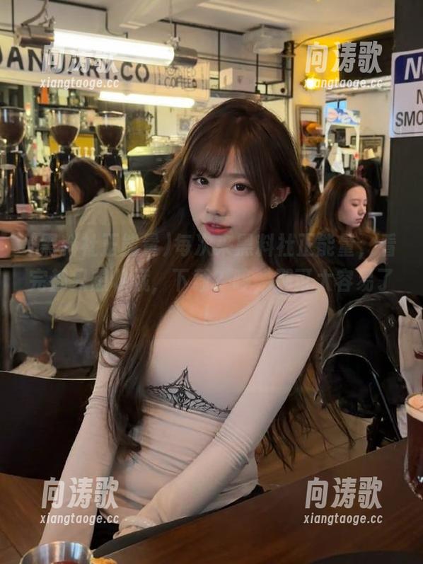 黑料社正能量 每次来黑料社正能量,看完都只想收藏,下载?哼,那可太容易了!