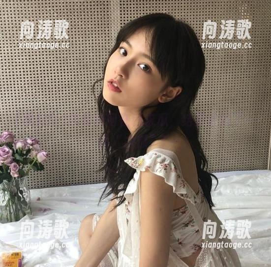 黑料网 向黑料网在线求瓜,结果被喂了一嘴“木瓜”!