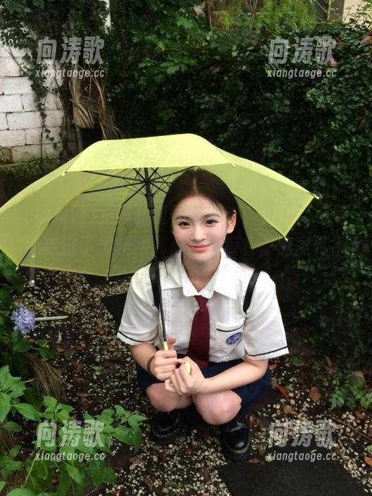 走过路过不想错过，传送门引领我走进了黑料网，心里琢磨着，究竟算不算八卦呢？
