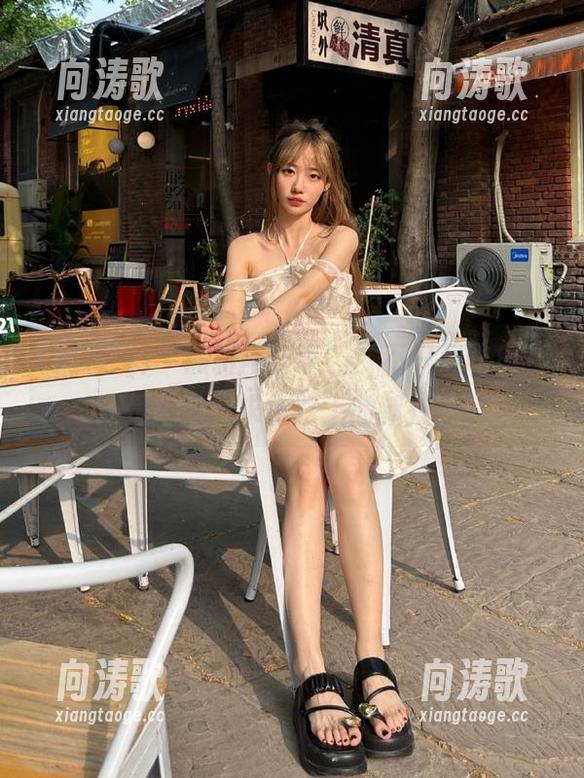 黑料网 “黑料网分享”:不只是吃瓜,还是蹭热度求生路上的新技能。
