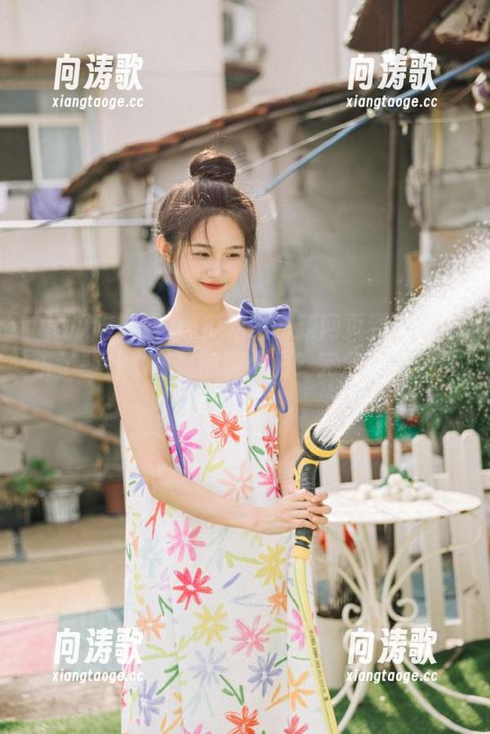 黑瓜吃料网新网页到底给我讲了些什么奇怪的事情啊？完全迷失在字里行间。